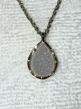 Kendra Scott Pendant Necklace